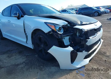 2020 Kia Stinger Gt-Line из США, поврежденный, VIN KNAE15LA2L6073972